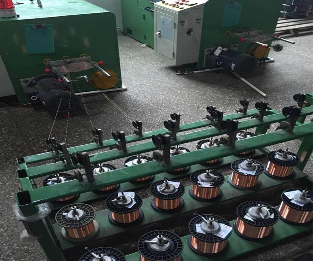 PVC胶料与线材押出设备-2