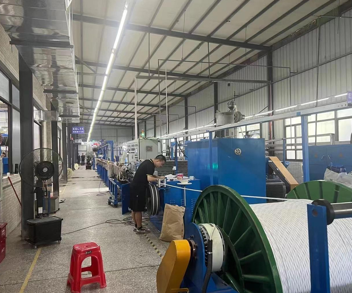 新能源电线电缆设备-1